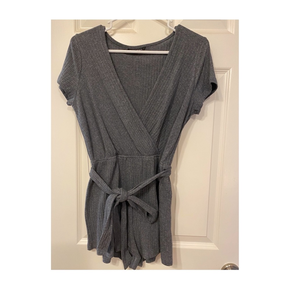 gray tie romper